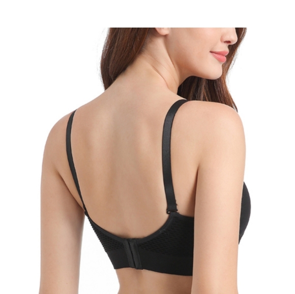 NWOT nursing/pumping bra - Picture 6 of 11